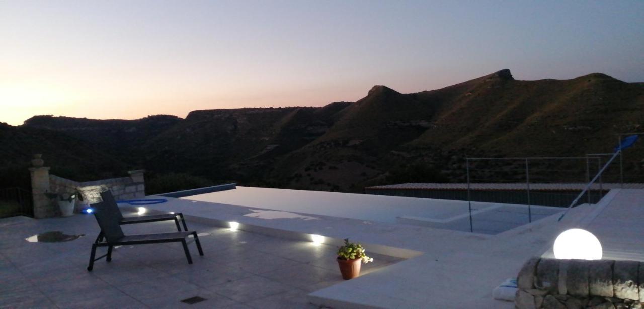 Villa Meriem Noto Kültér fotó