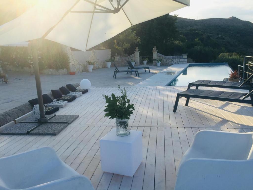 Villa Meriem Noto Kültér fotó