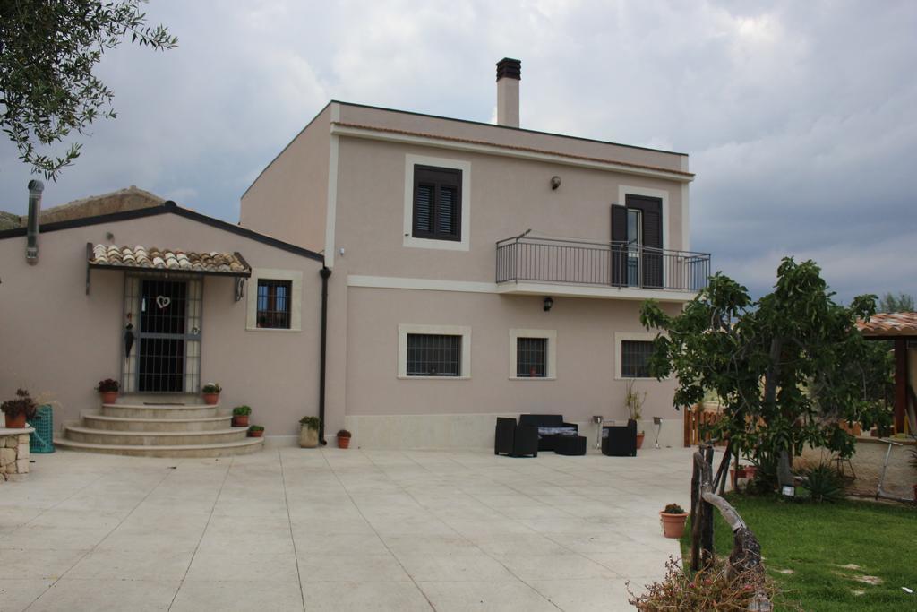 Villa Meriem Noto Szoba fotó