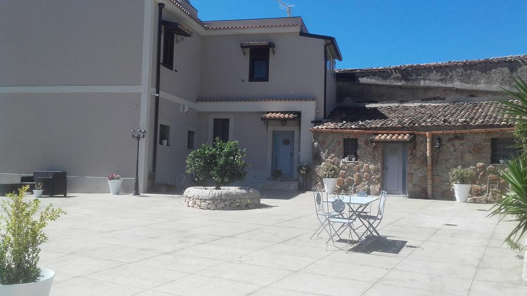 Villa Meriem Noto Kültér fotó
